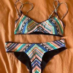 Billabong tribal bikini